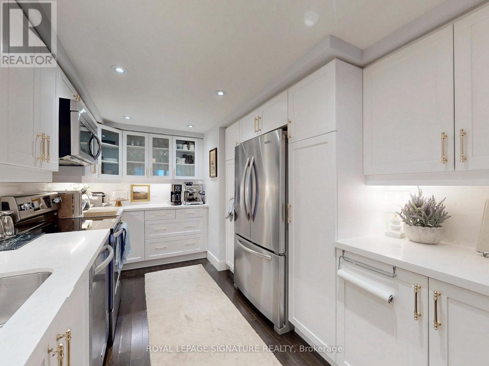 906 - 18 Hollywood Avenue, Toronto, Ontario  M2N 6P5 - Photo 12 - C12990552