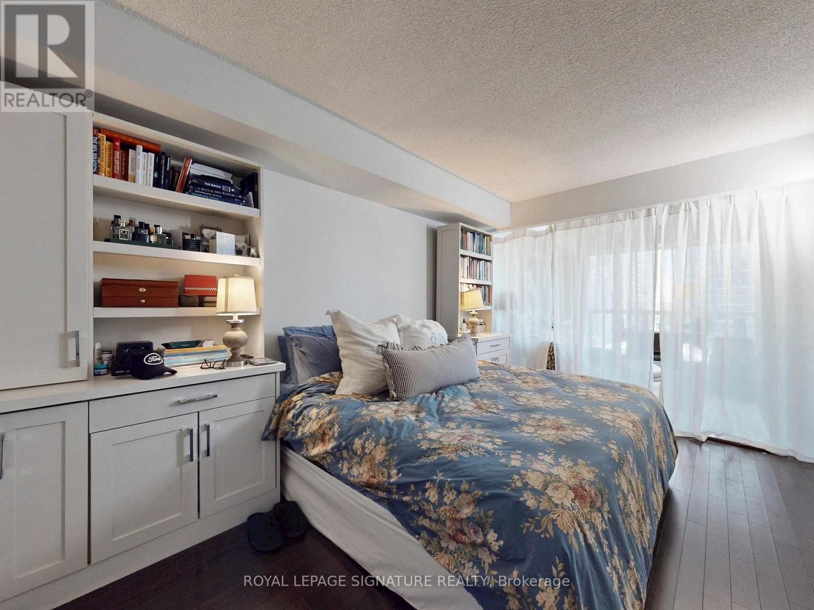 906 - 18 Hollywood Avenue, Toronto, Ontario  M2N 6P5 - Photo 16 - C12990552