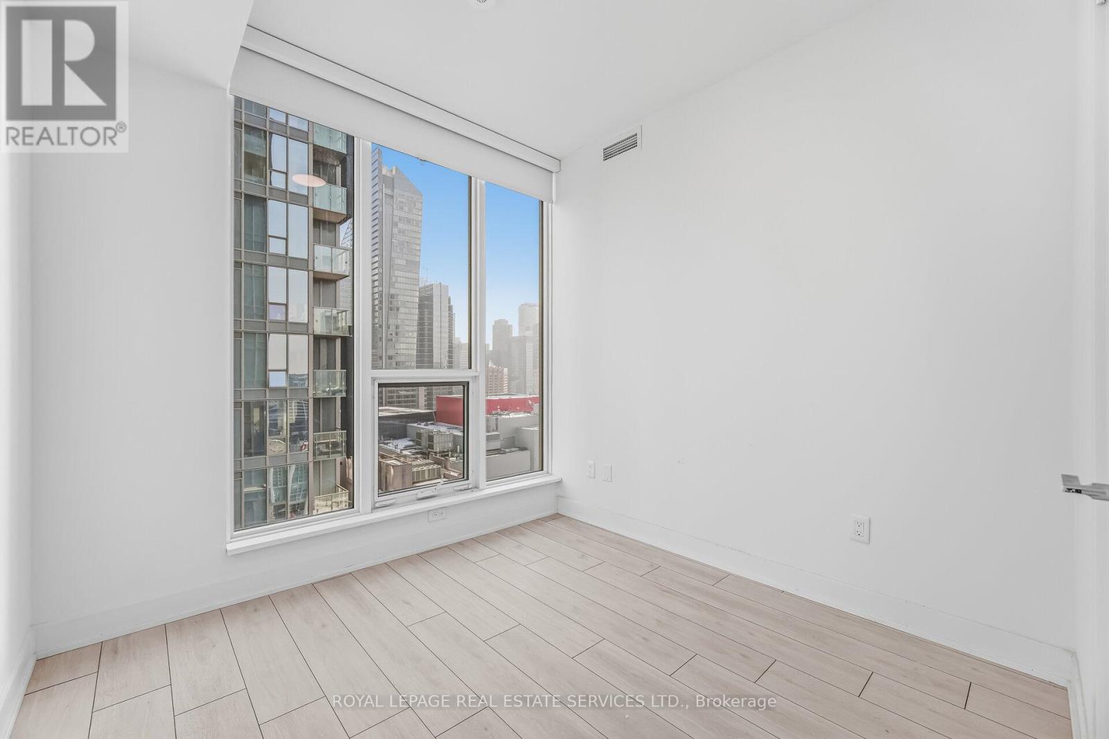 2316 - 35 Mercer Street, Toronto, Ontario  M5V 1H2 - Photo 18 - C12990650