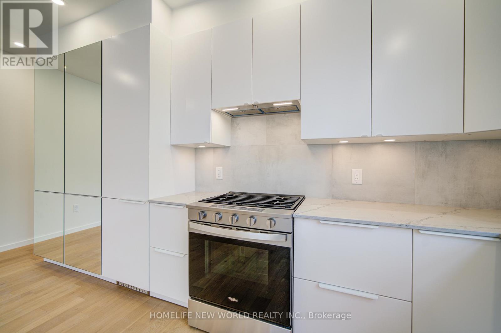 Unit 1 (Main Level) - 78 Gladstone Avenue, Toronto, Ontario  M6J 3K8 - Photo 20 - C12990658