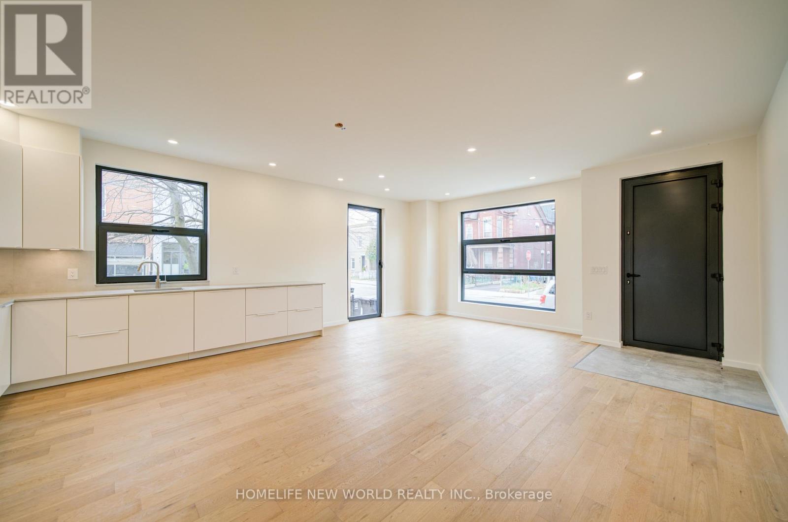 Unit 1 (Main Level) - 78 Gladstone Avenue, Toronto, Ontario  M6J 3K8 - Photo 6 - C12990658