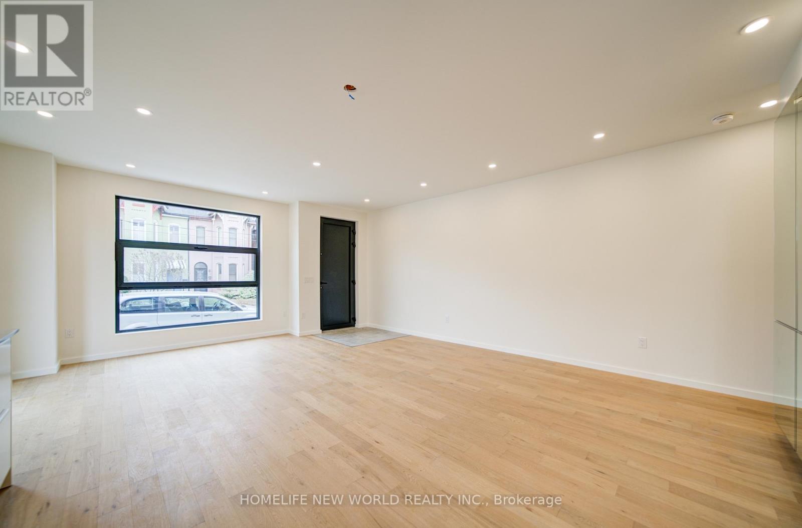 Unit 1 (Main Level) - 78 Gladstone Avenue, Toronto, Ontario  M6J 3K8 - Photo 7 - C12990658