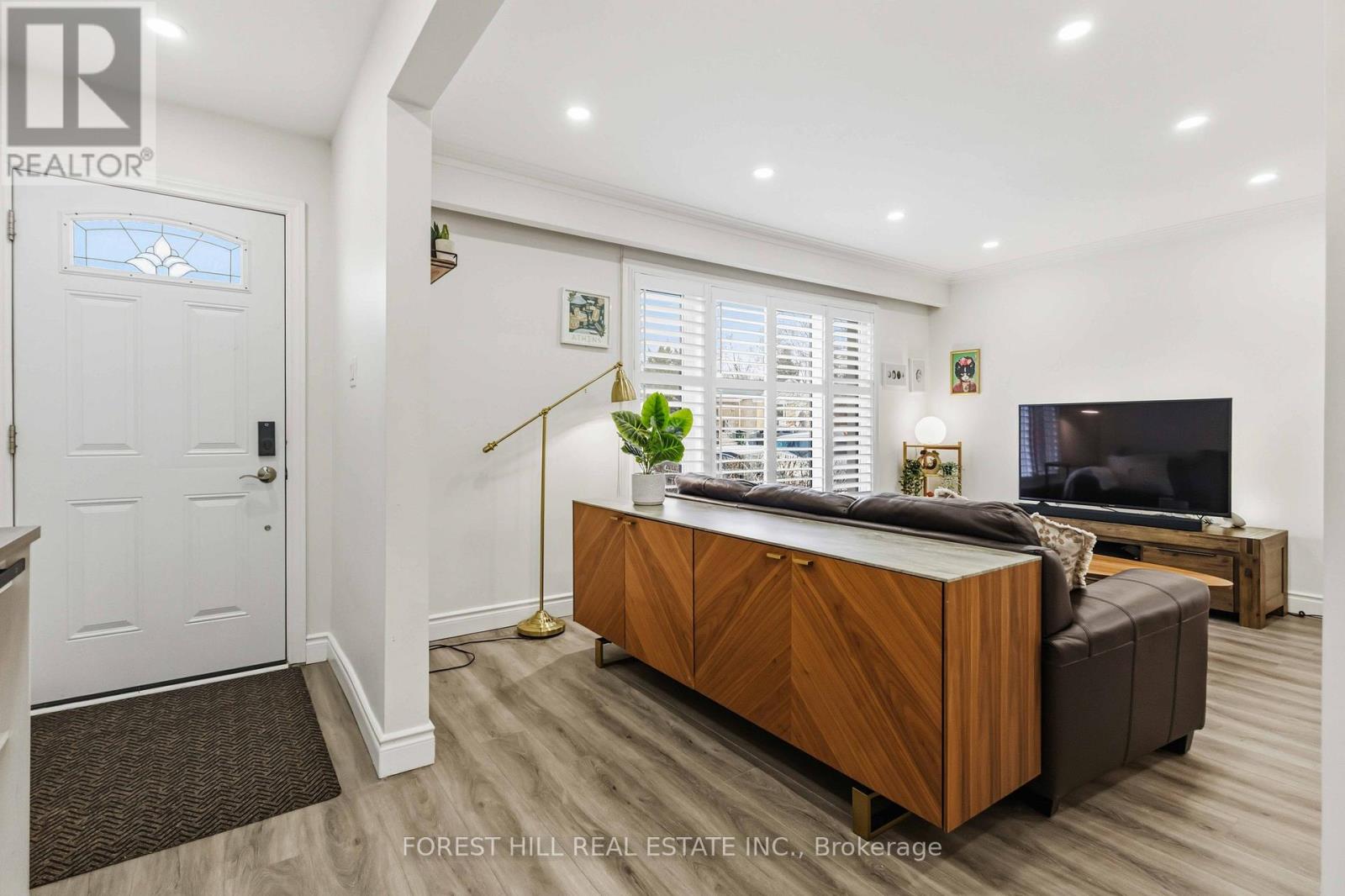 23 Japonica Road, Toronto, Ontario  M1R 4S1 - Photo 4 - E12990556