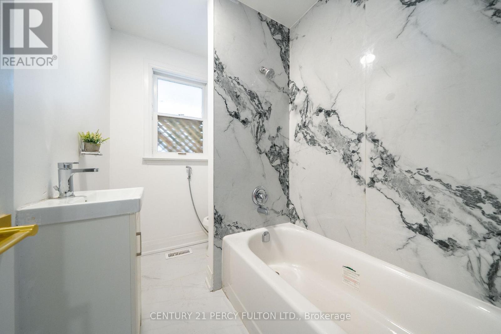 49 Amiens Road, Toronto, Ontario  M1E 3S7 - Photo 18 - E12990652