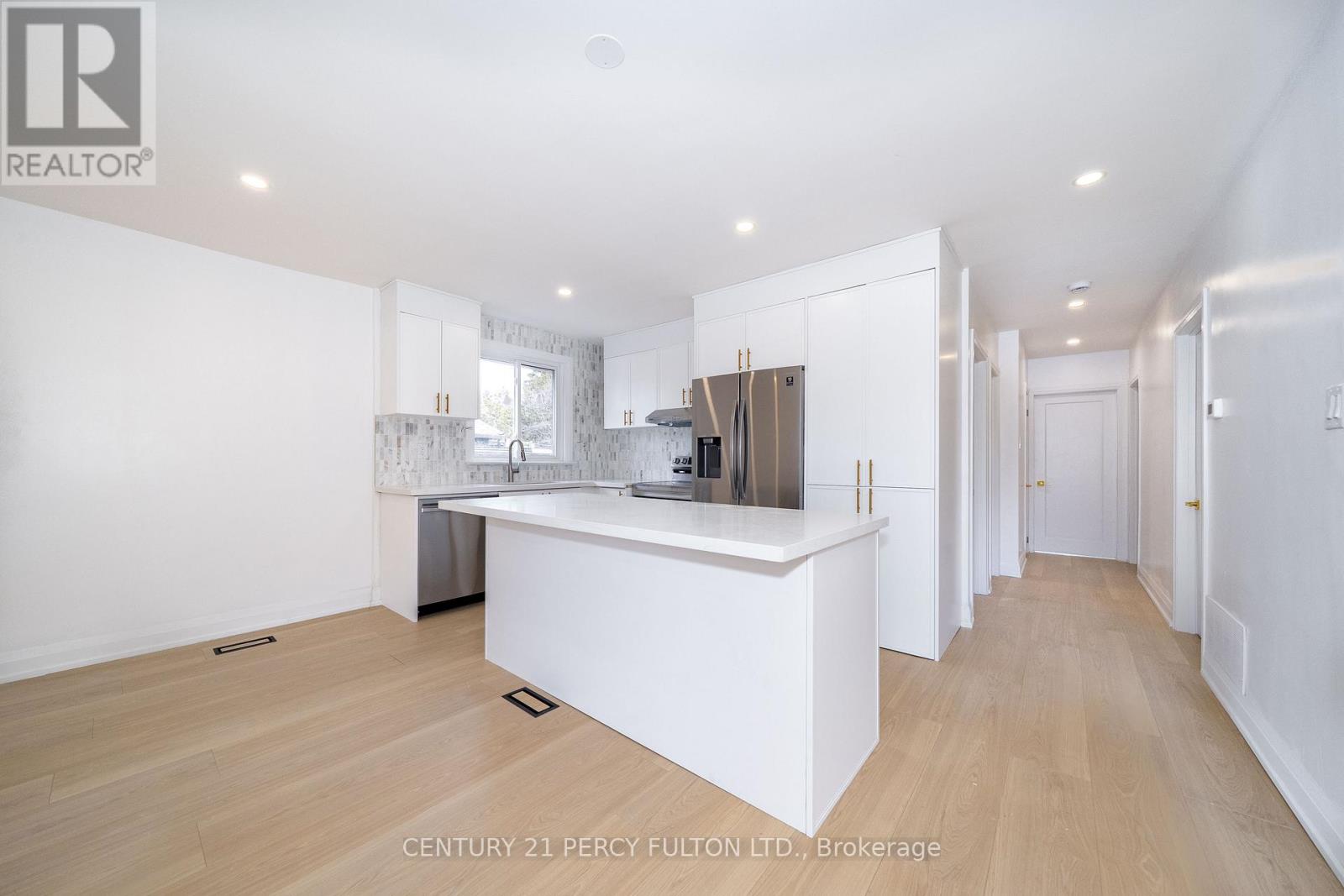 49 Amiens Road, Toronto, Ontario  M1E 3S7 - Photo 8 - E12990652