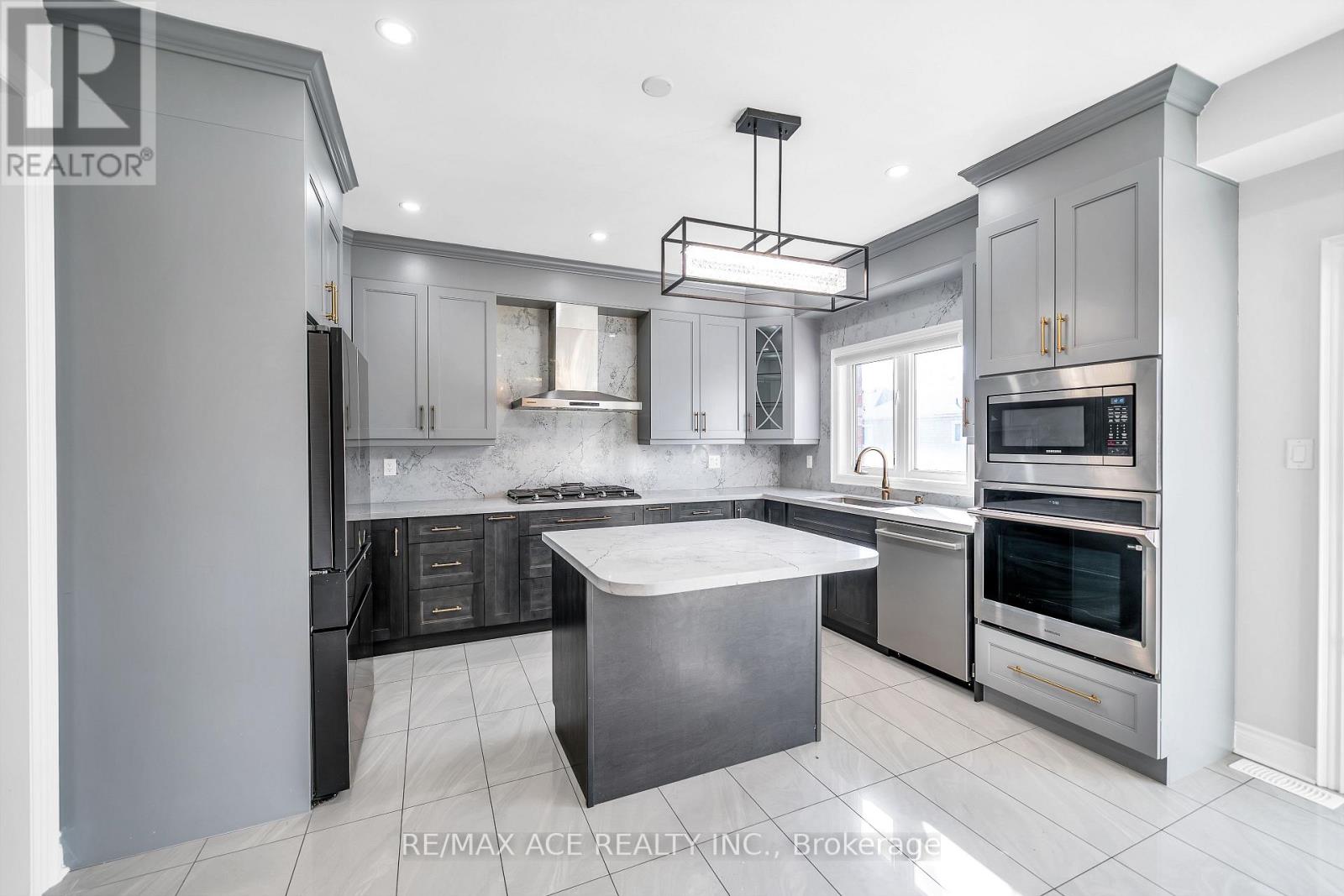 1337 Woodstream Avenue, Oshawa, Ontario  L1K 0J4 - Photo 10 - E12990712