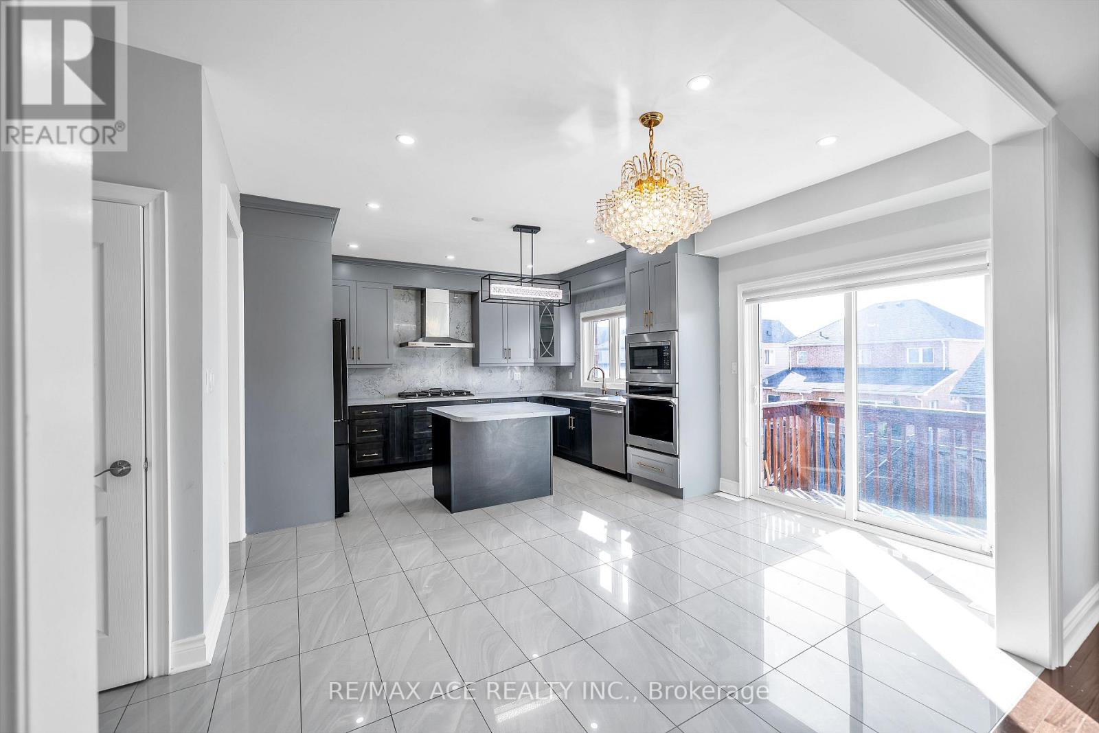 1337 Woodstream Avenue, Oshawa, Ontario  L1K 0J4 - Photo 11 - E12990712