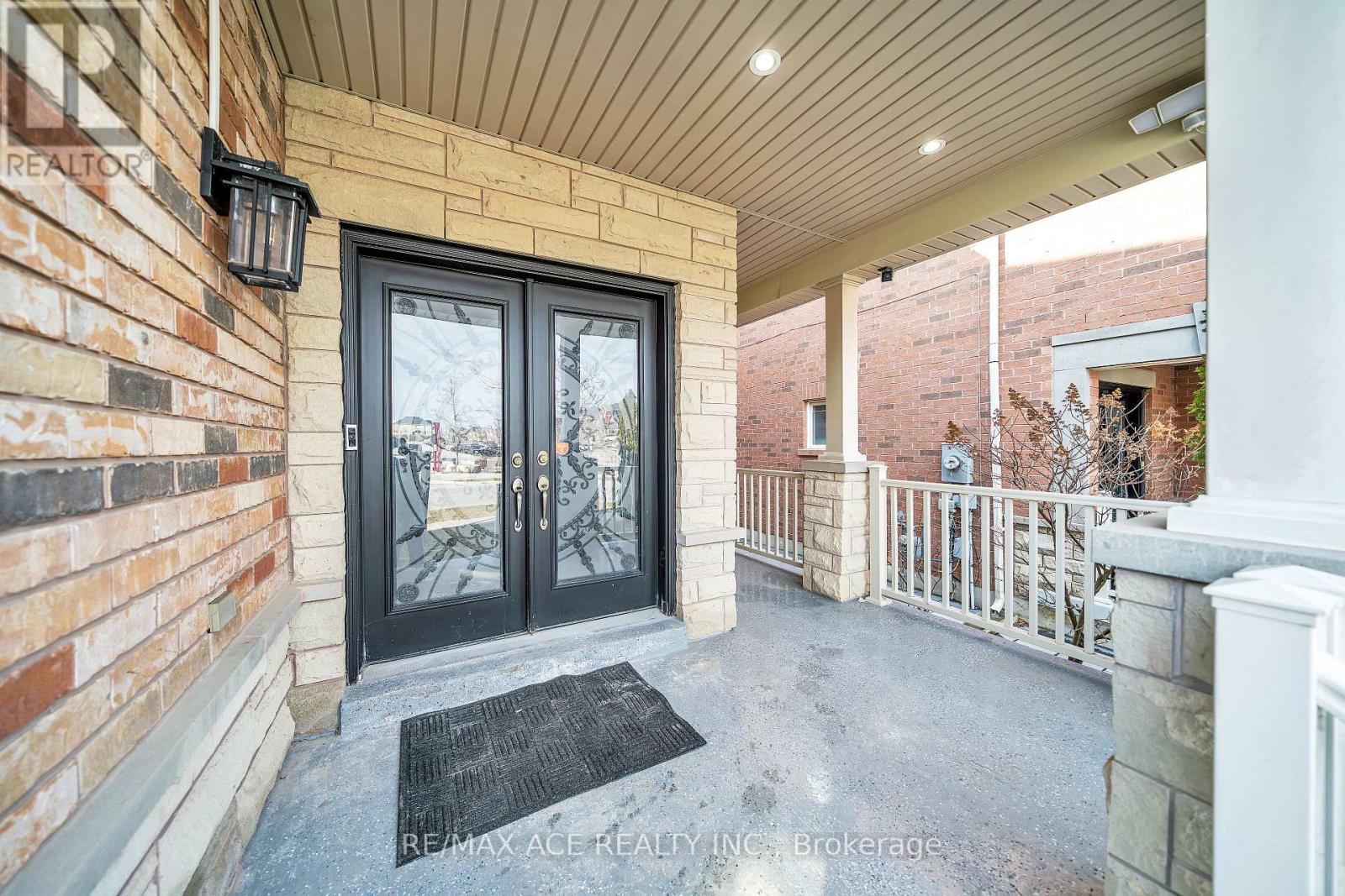 1337 Woodstream Avenue, Oshawa, Ontario  L1K 0J4 - Photo 2 - E12990712