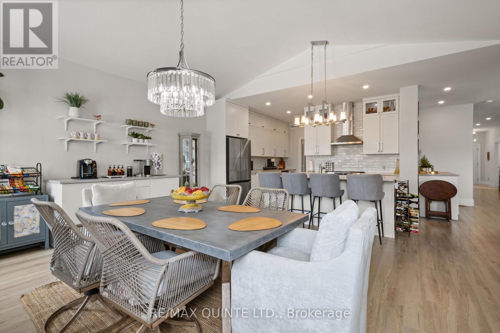 40 Allen Street, Prince Edward County, Ontario  K0K 2T0 - Photo 27 - X12984374