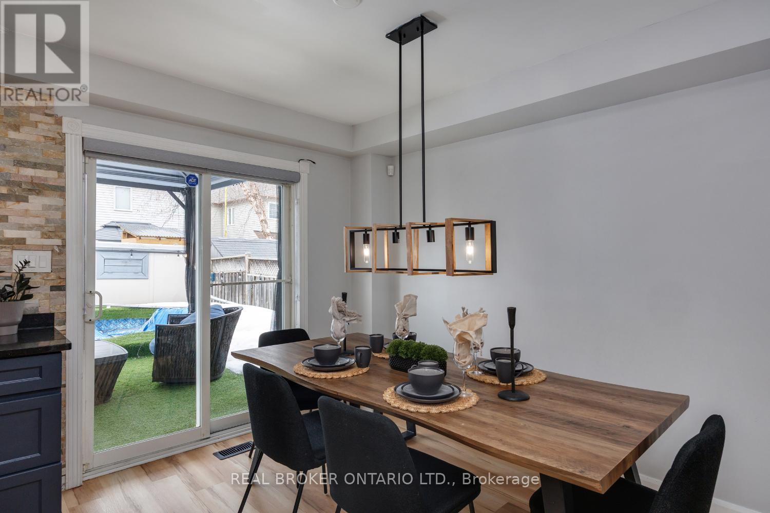 181 Madden Place, Clarington, Ontario  L1C 5K4 - Photo 11 - E12877168