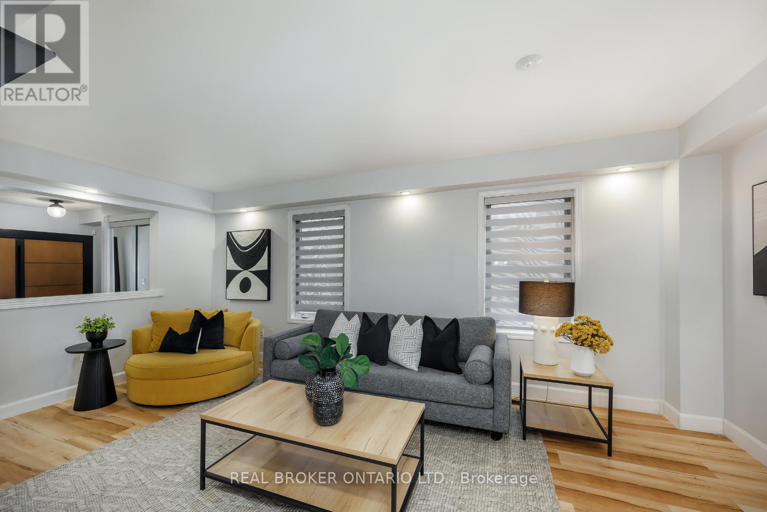 181 Madden Place, Clarington, Ontario  L1C 5K4 - Photo 9 - E12877168