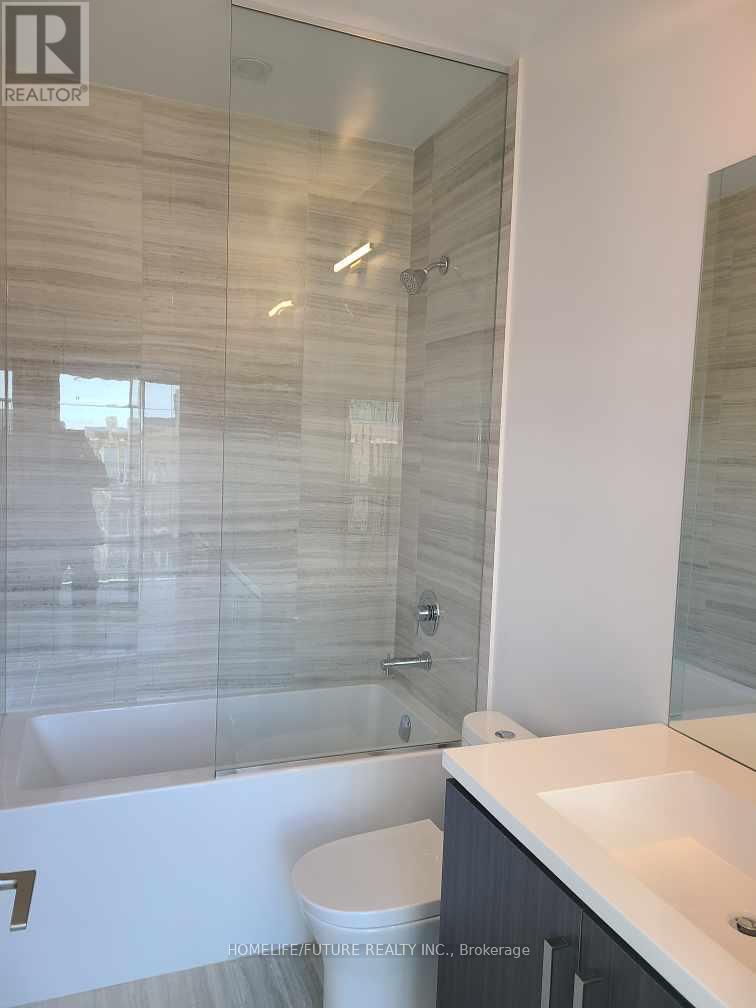 307 - 60 Honeycrisp Crescent, Vaughan, Ontario  L4K 0N5 - Photo 18 - N12990528