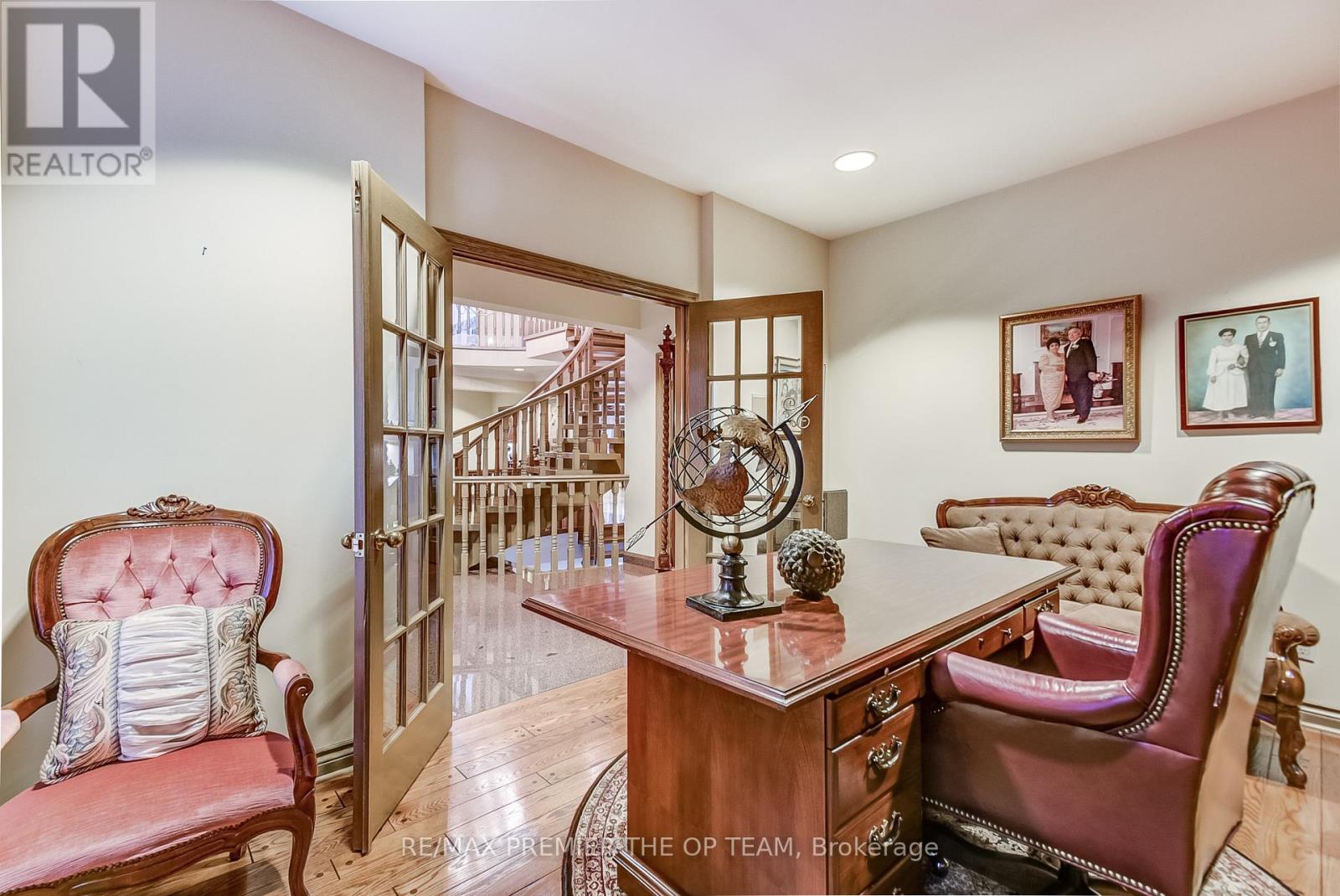 118 Cowan Drive, Vaughan, Ontario  L4L 3E9 - Photo 6 - N12990568