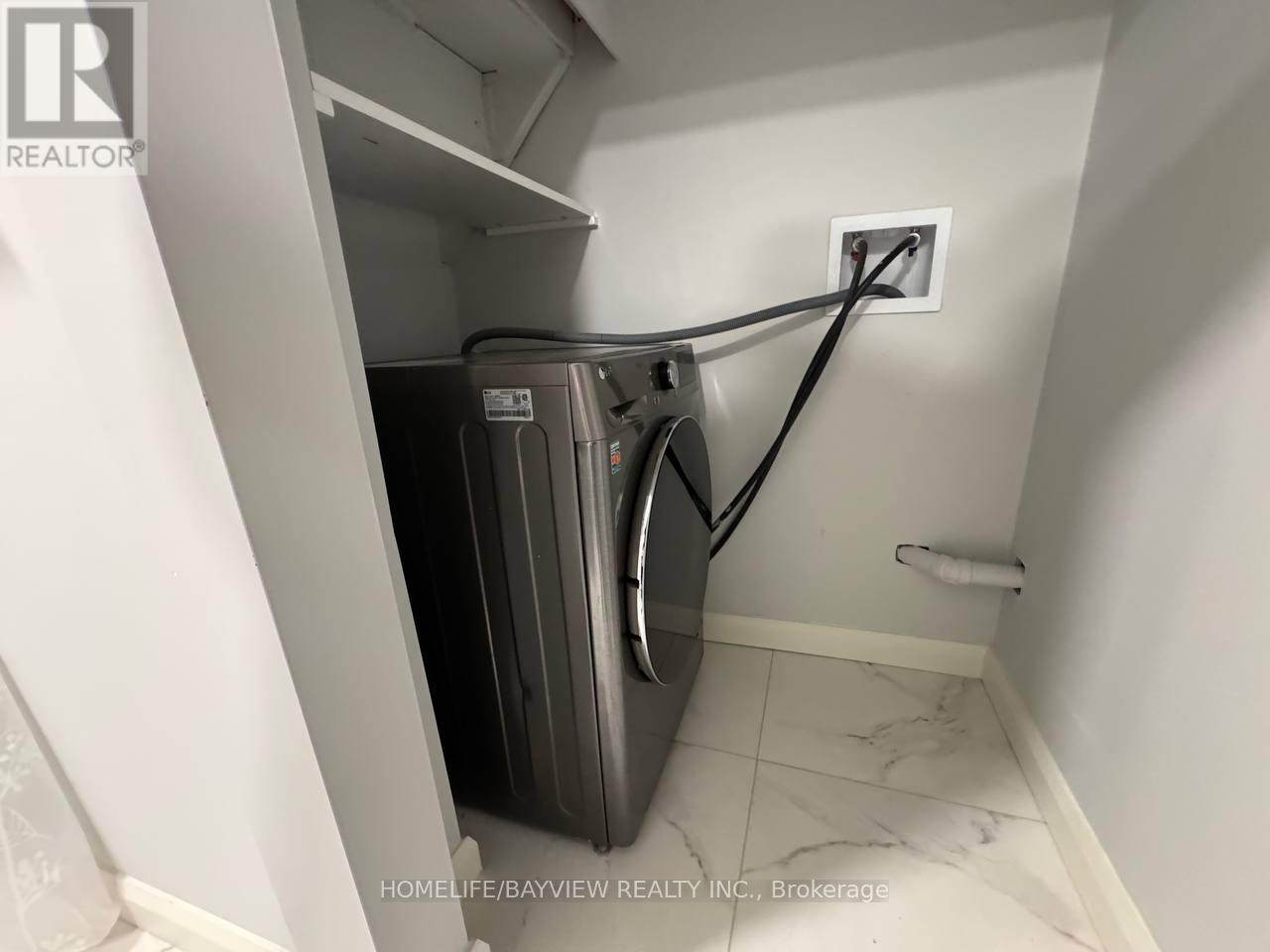 4 Mendys Forest(Lower Level), Aurora, Ontario  L4G 5A3 - Photo 15 - N12990578