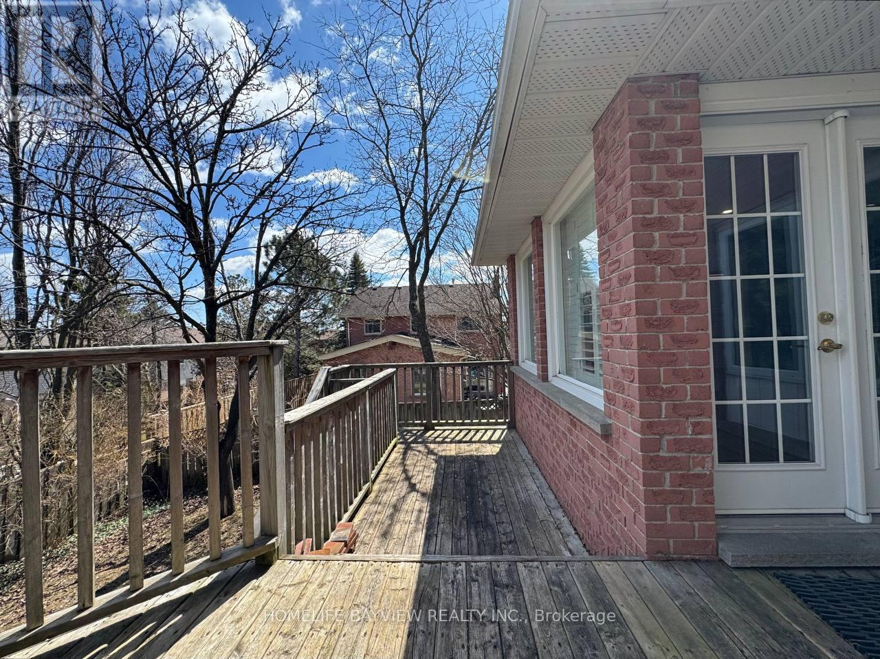 4 Mendys Forest(Main), Aurora, Ontario  L4G 5A3 - Photo 30 - N12990582