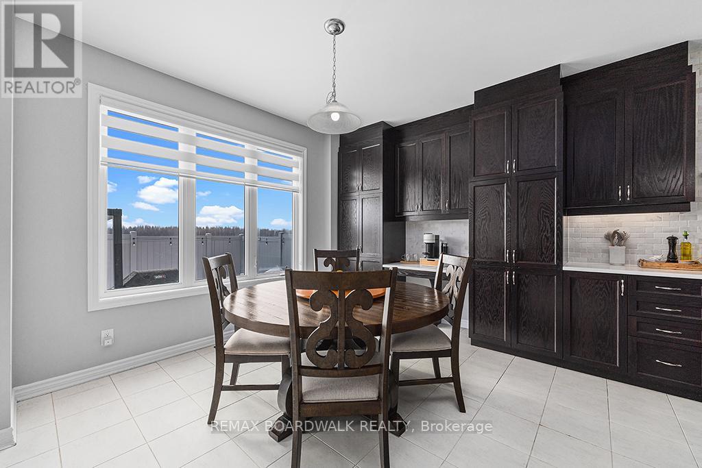 353 Sweetclover Way, Ottawa, Ontario  K4A 1E6 - Photo 18 - X12833856