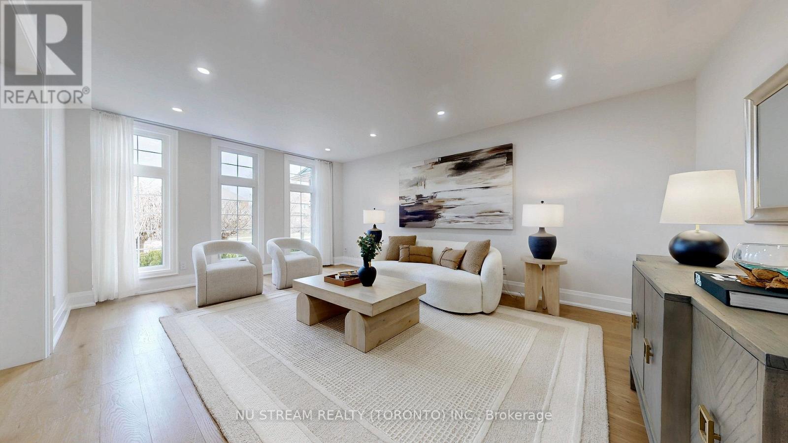 7 Boake Trail, Richmond Hill, Ontario  L4B 2H2 - Photo 3 - N12990638