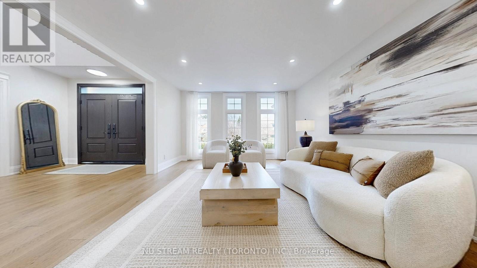 7 Boake Trail, Richmond Hill, Ontario  L4B 2H2 - Photo 4 - N12990638