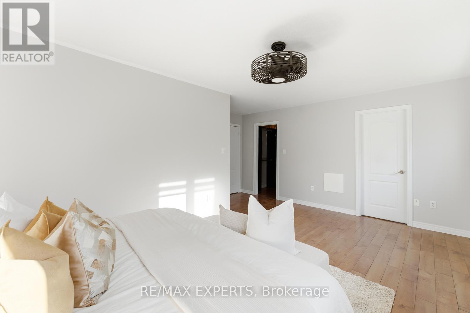 219 Regency View Heights, Vaughan, Ontario  L6A 3V3 - Photo 24 - N12990654