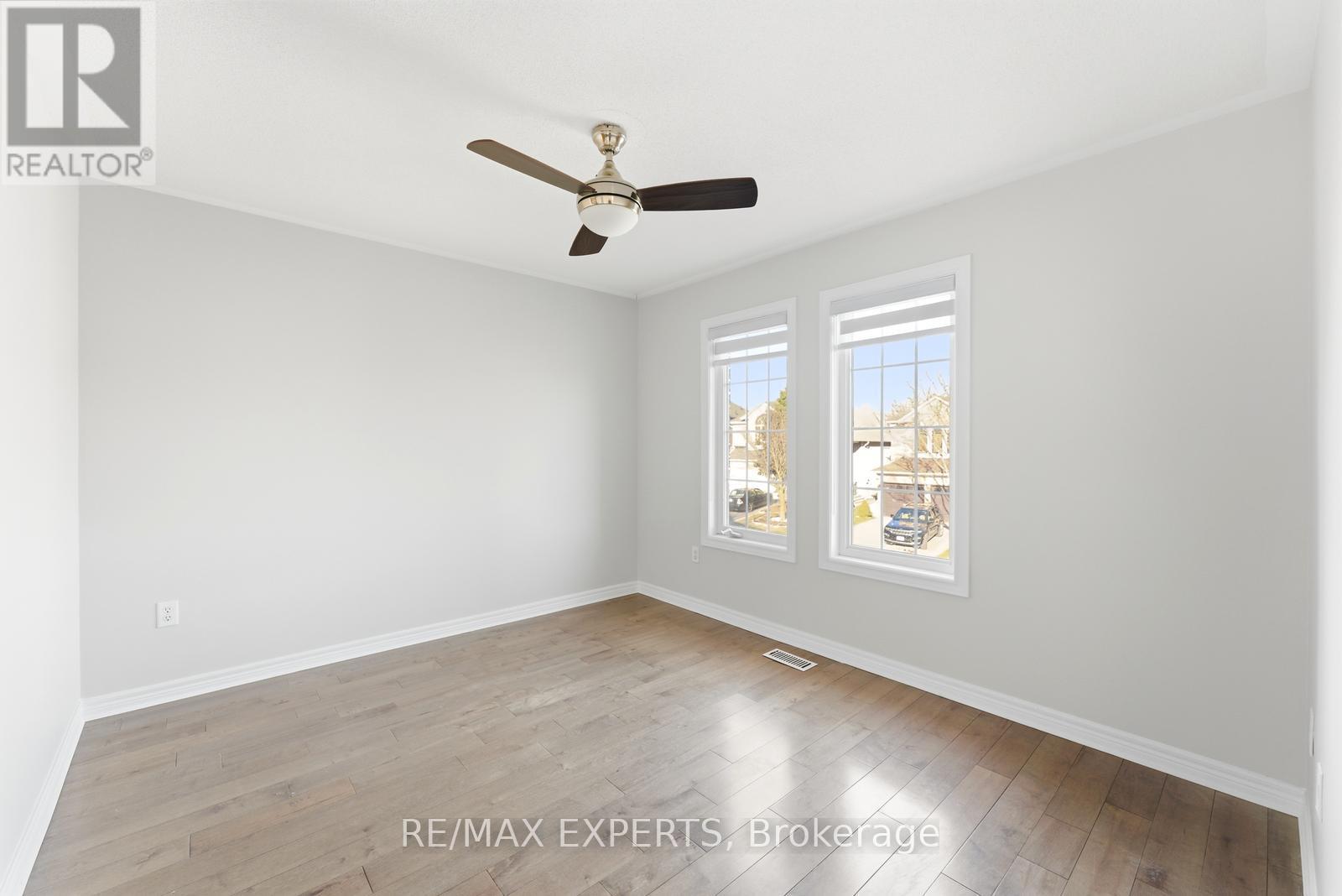 219 Regency View Heights, Vaughan, Ontario  L6A 3V3 - Photo 30 - N12990654