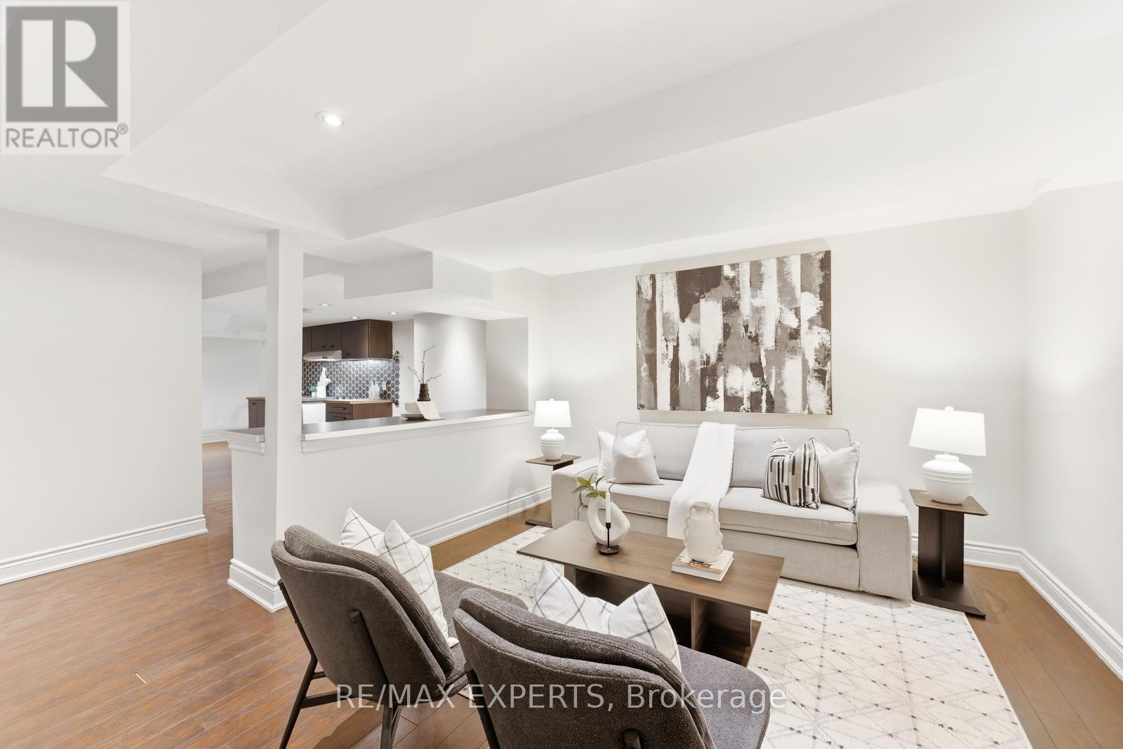 219 Regency View Heights, Vaughan, Ontario  L6A 3V3 - Photo 36 - N12990654