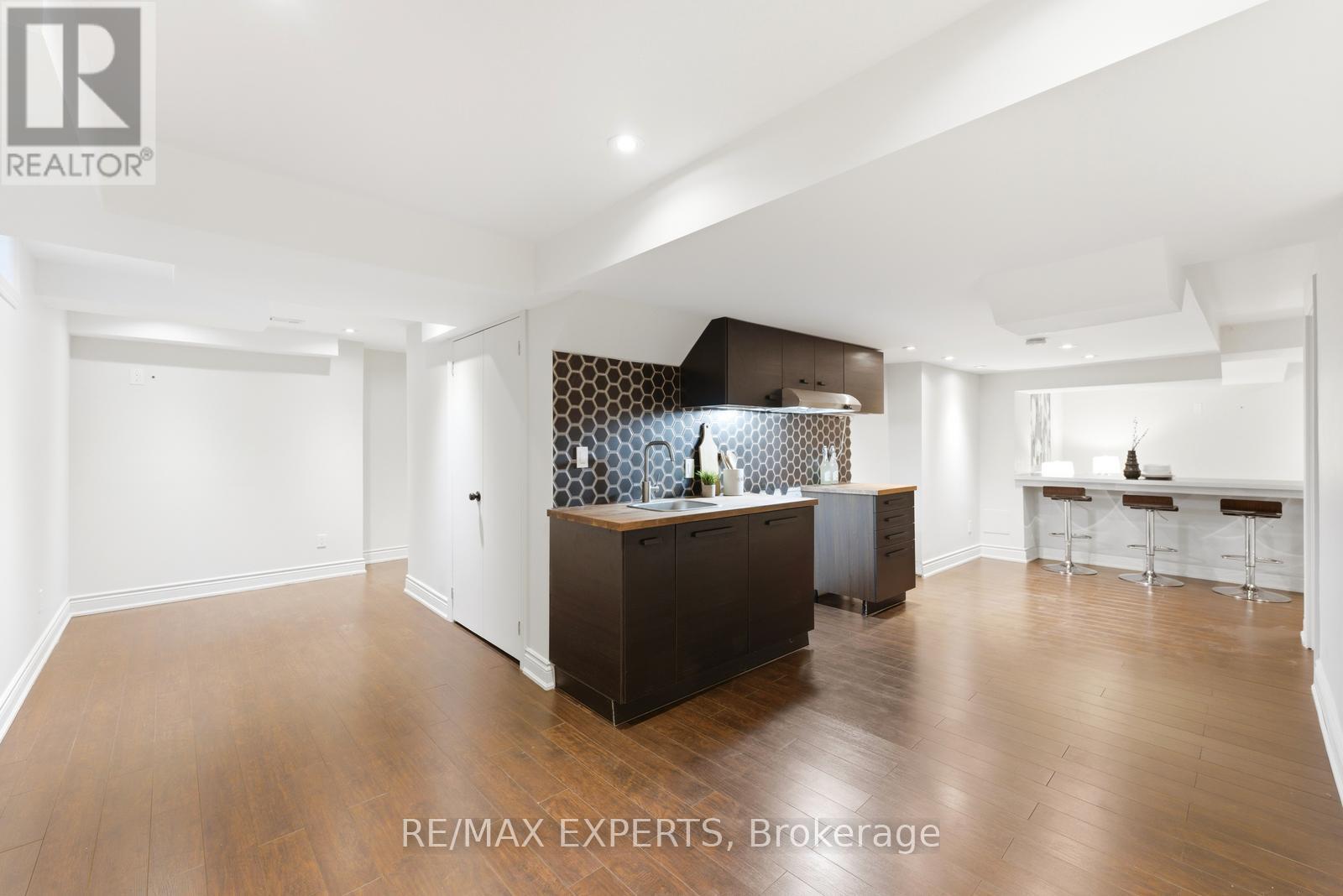 219 Regency View Heights, Vaughan, Ontario  L6A 3V3 - Photo 40 - N12990654