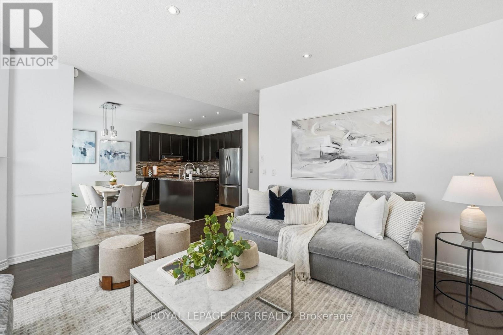 18 Kerr Lane, Aurora, Ontario  L4G 0E5 - Photo 10 - N12990670