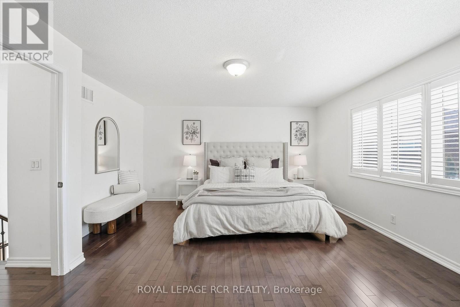 18 Kerr Lane, Aurora, Ontario  L4G 0E5 - Photo 19 - N12990670