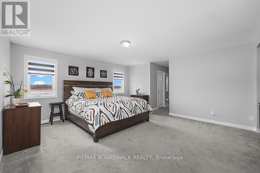 353 Sweetclover Way, Ottawa, Ontario  K4A 1E6 - Photo 35 - X12833856