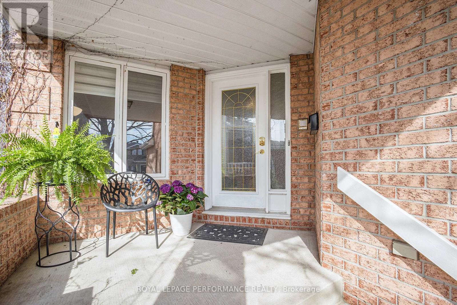 56 Ipswich Terrace, Ottawa, Ontario  K2K 2R3 - Photo 33 - X12927778