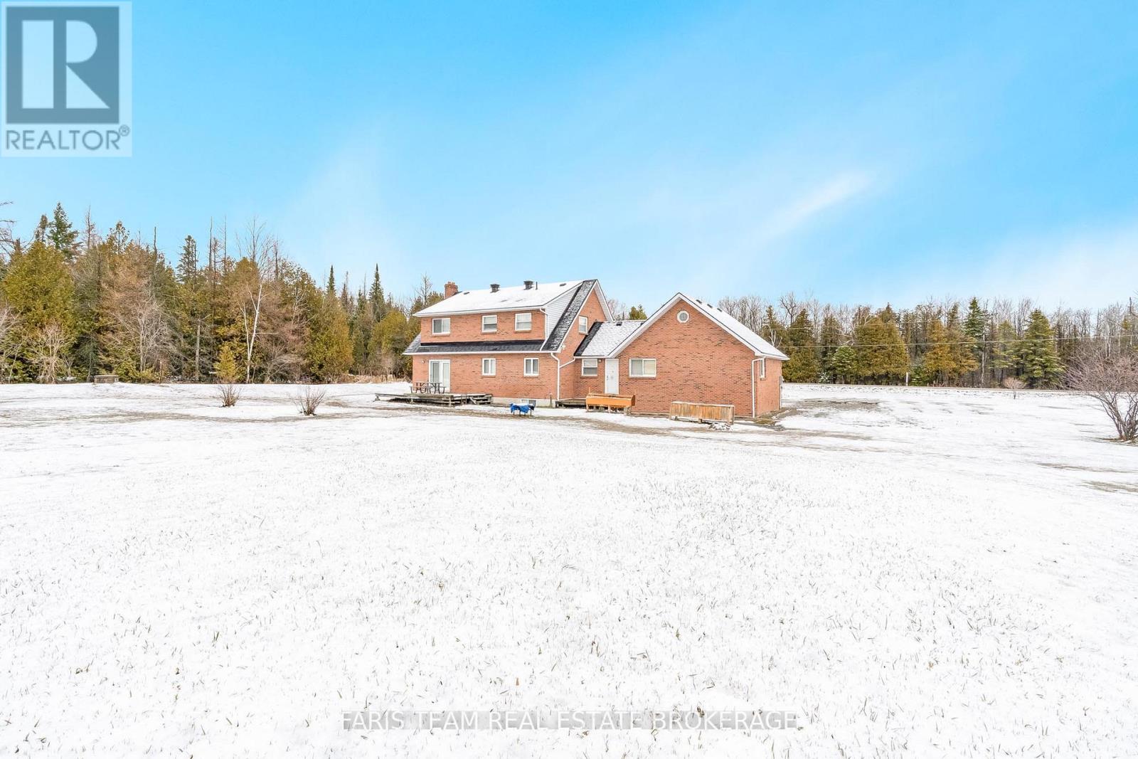 2104 Newton Street, Tay, Ontario  L0K 2A0 - Photo 34 - S12990496