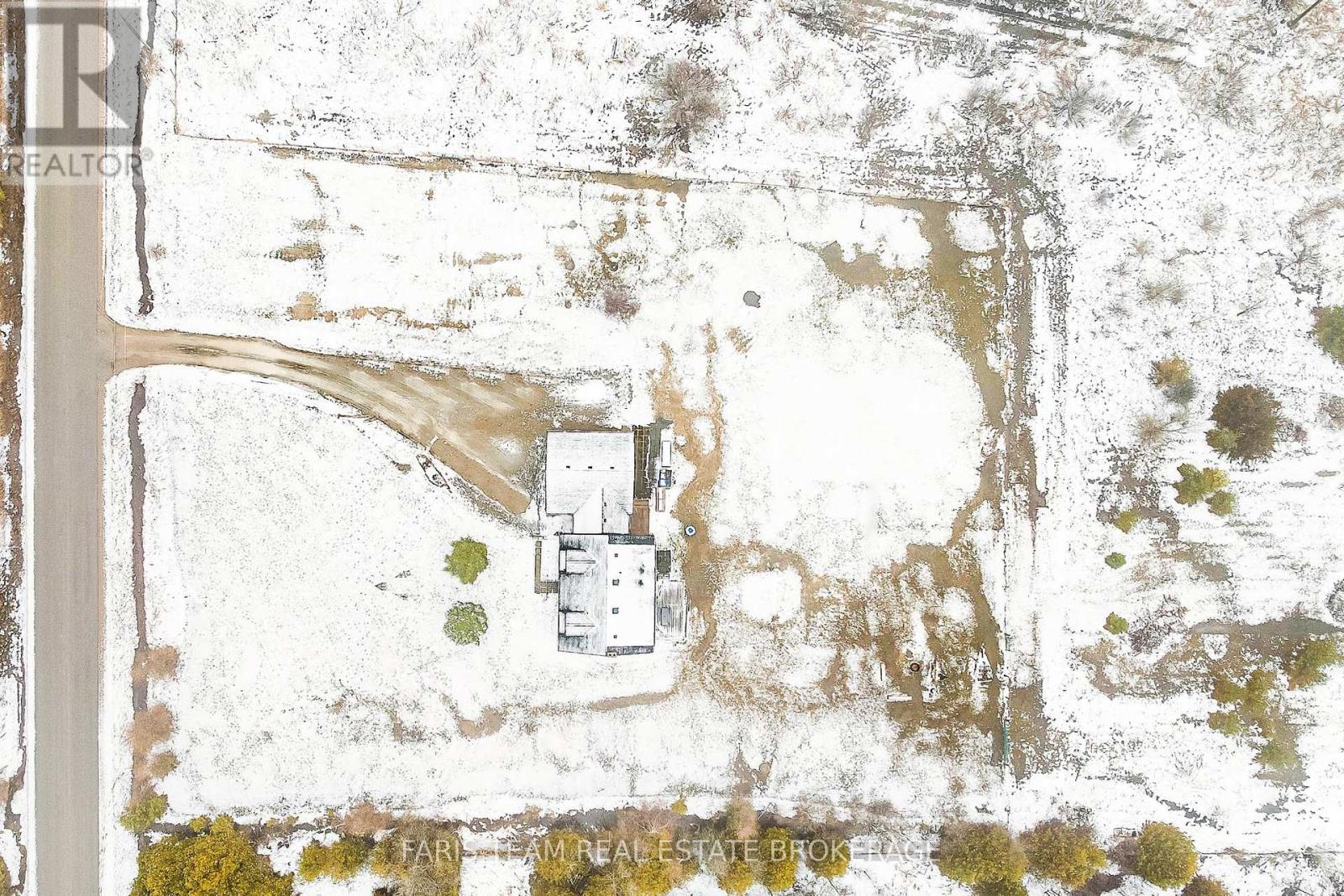 2104 Newton Street, Tay, Ontario  L0K 2A0 - Photo 38 - S12990496