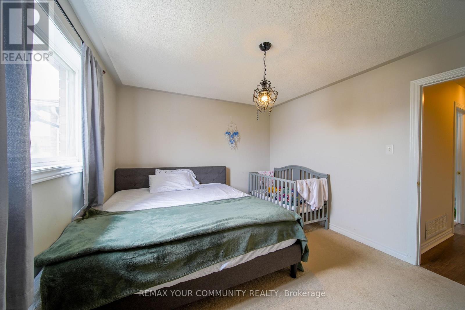 114 Bird Street, Barrie, Ontario  L4N 0W6 - Photo 23 - S12990606