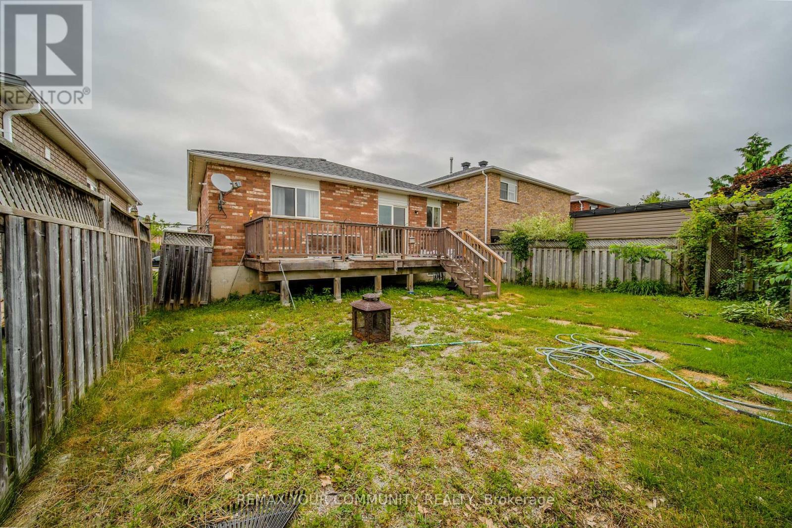 114 Bird Street, Barrie, Ontario  L4N 0W6 - Photo 27 - S12990606