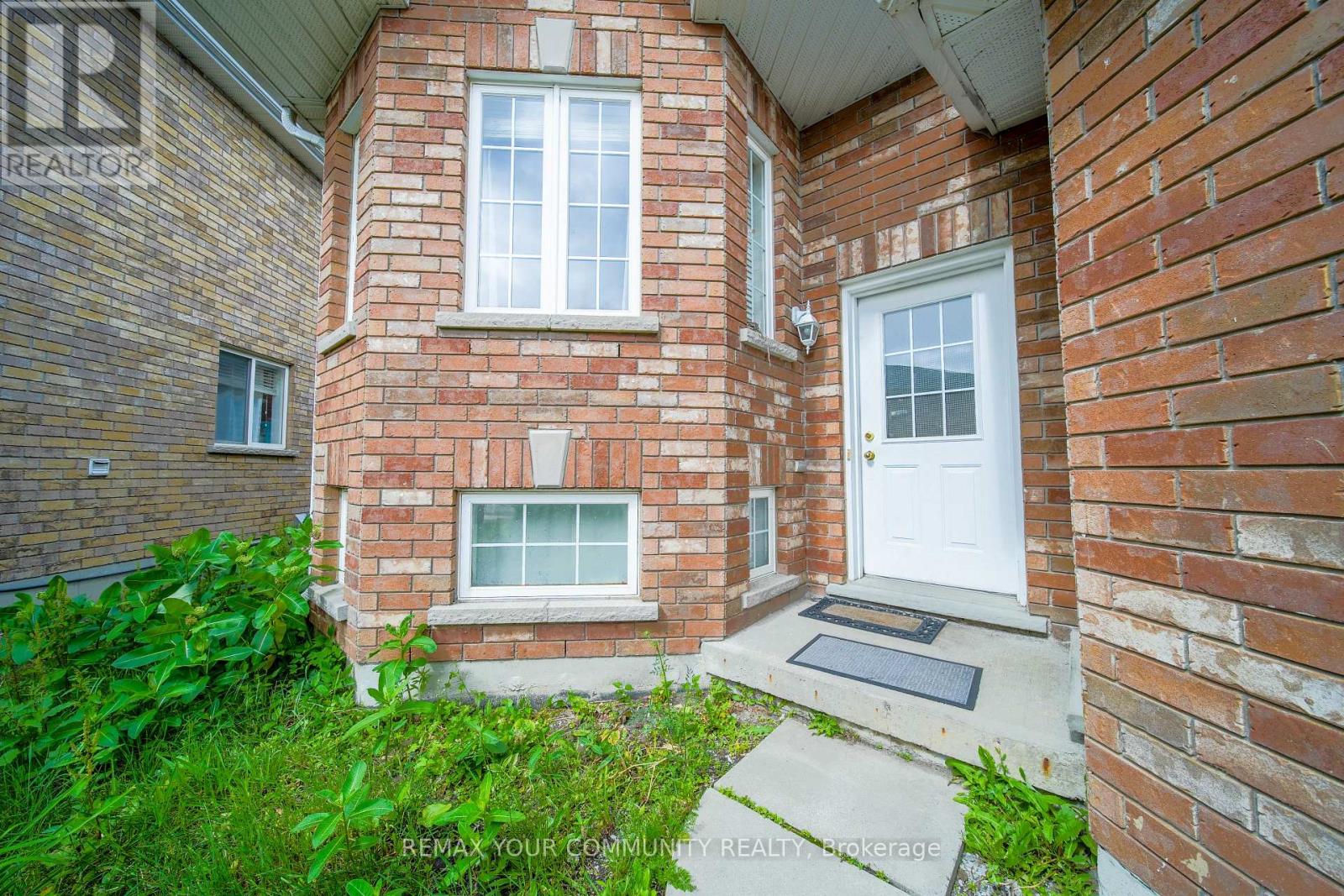 114 Bird Street, Barrie, Ontario  L4N 0W6 - Photo 7 - S12990606