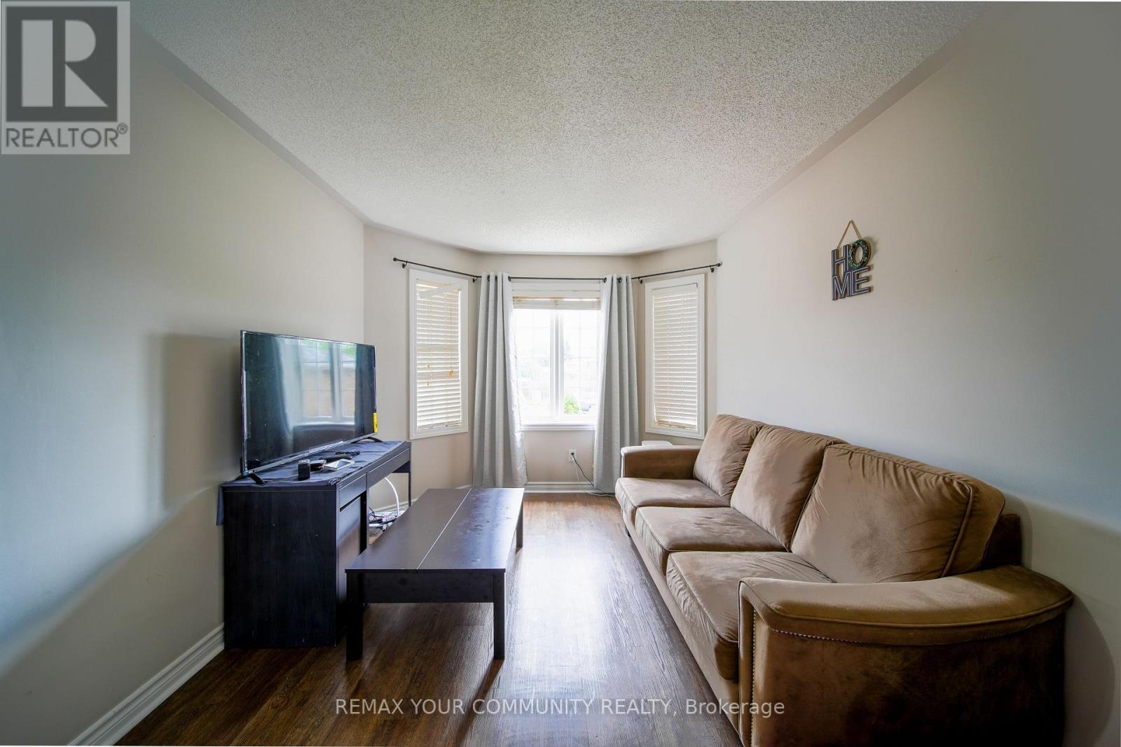 114 Bird Street, Barrie, Ontario  L4N 0W6 - Photo 9 - S12990606