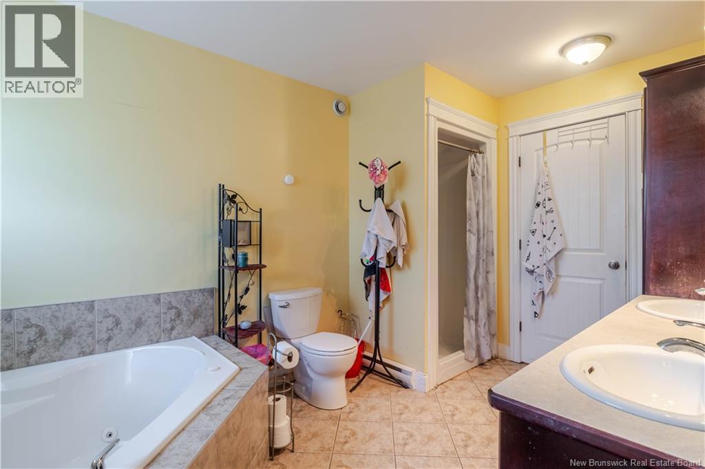 11 Knowlton Crescent, Oromocto, New Brunswick  E2V 4T1 - Photo 23 - NB136924