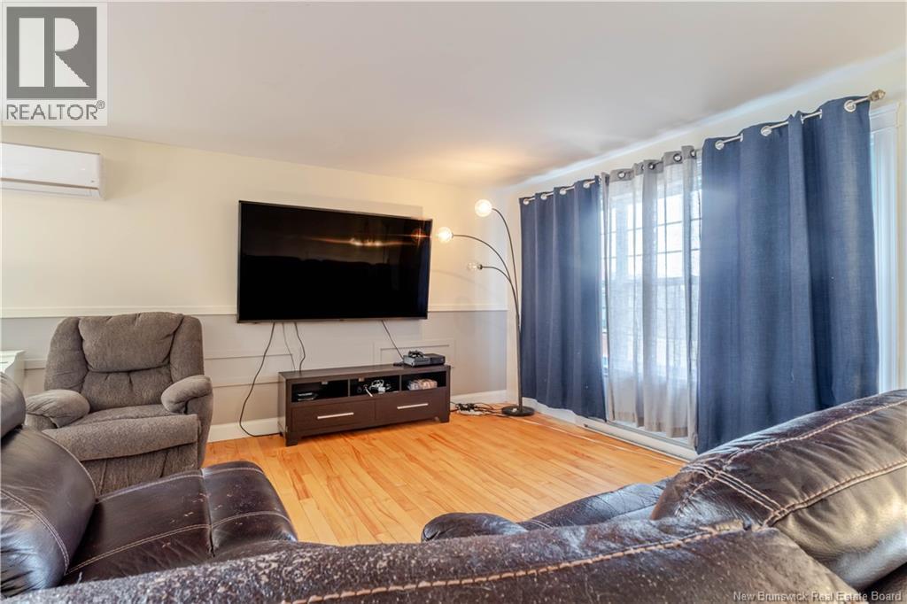 11 Knowlton Crescent, Oromocto, New Brunswick  E2V 4T1 - Photo 16 - NB136924