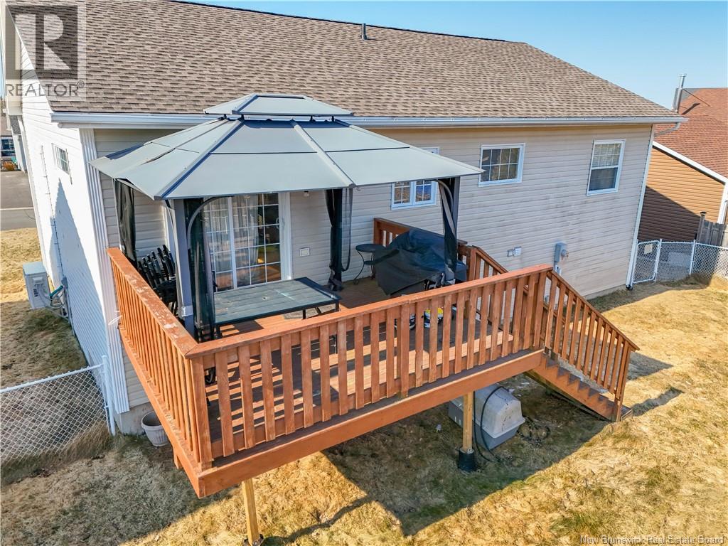 11 Knowlton Crescent, Oromocto, New Brunswick  E2V 4T1 - Photo 47 - NB136924