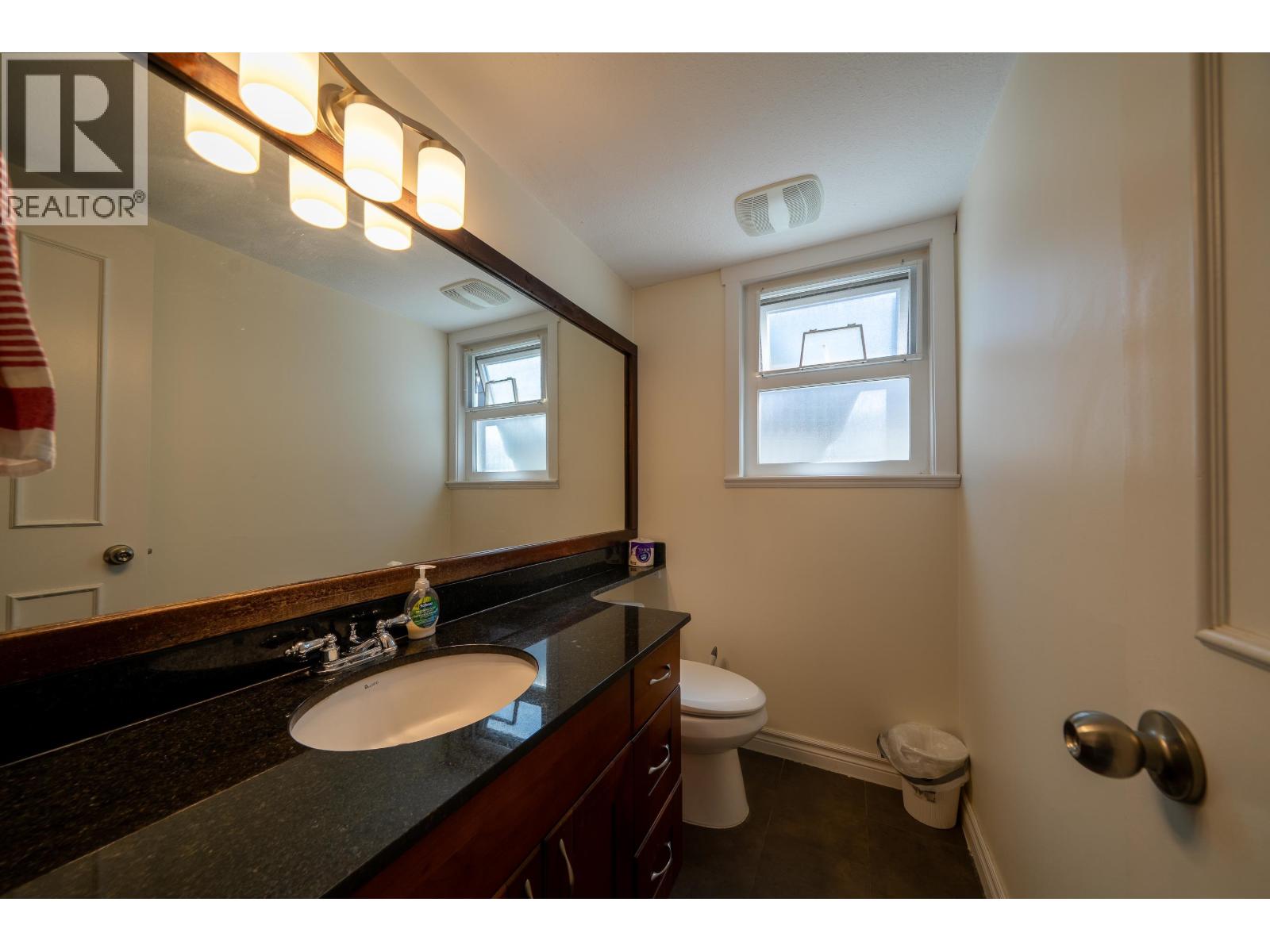 9288 Romaniuk Drive, Richmond, British Columbia  V7E 5G7 - Photo 16 - R3109218