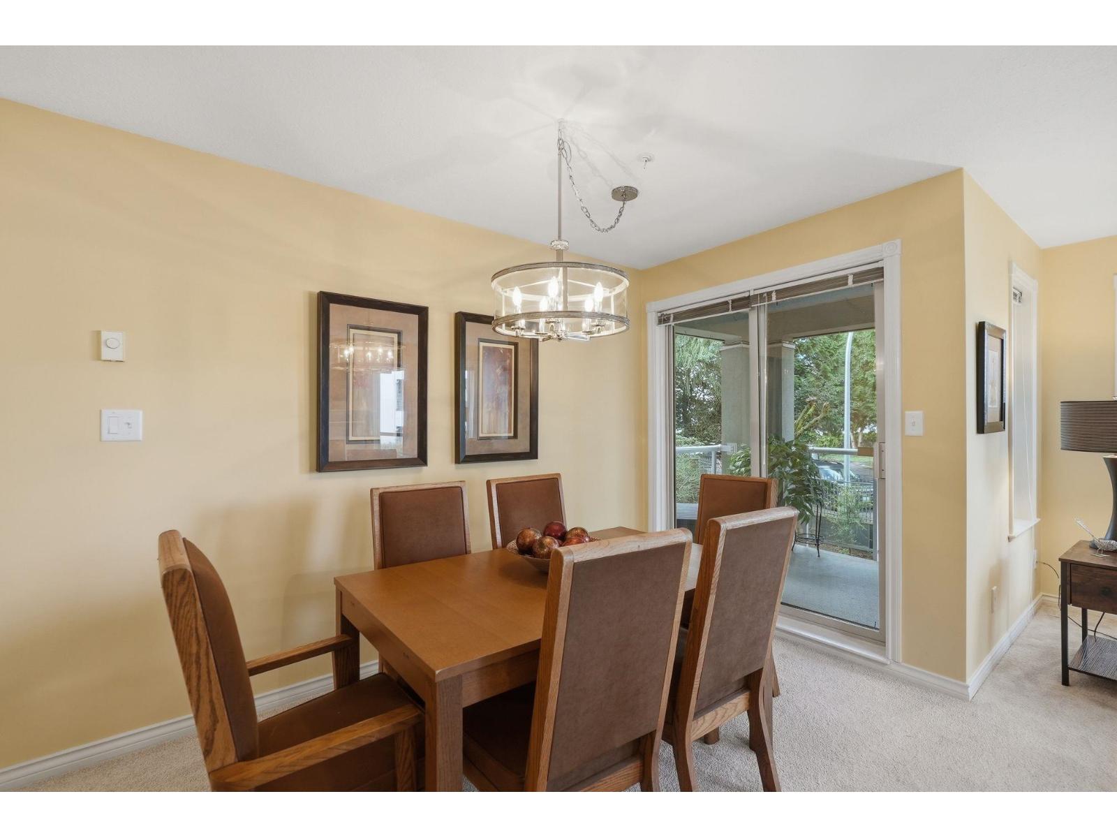 211 2575 Ware Street, Abbotsford, British Columbia  V2S 3E2 - Photo 4 - R3109697