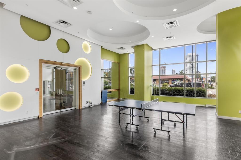 2410 9981 Whalley Boulevard, Surrey, British Columbia  V3T 0G6 - Photo 11 - R3092318