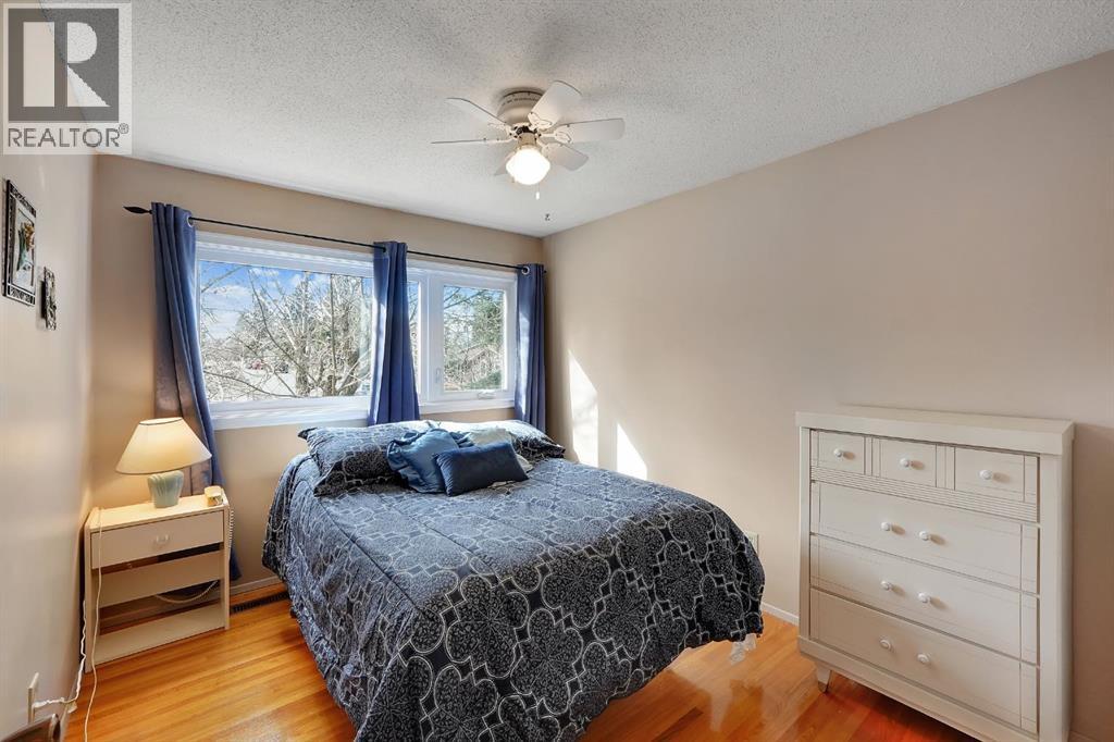 1102 Lake Christina Way Se, Calgary, Alberta  T2J 2R3 - Photo 34 - A2296764