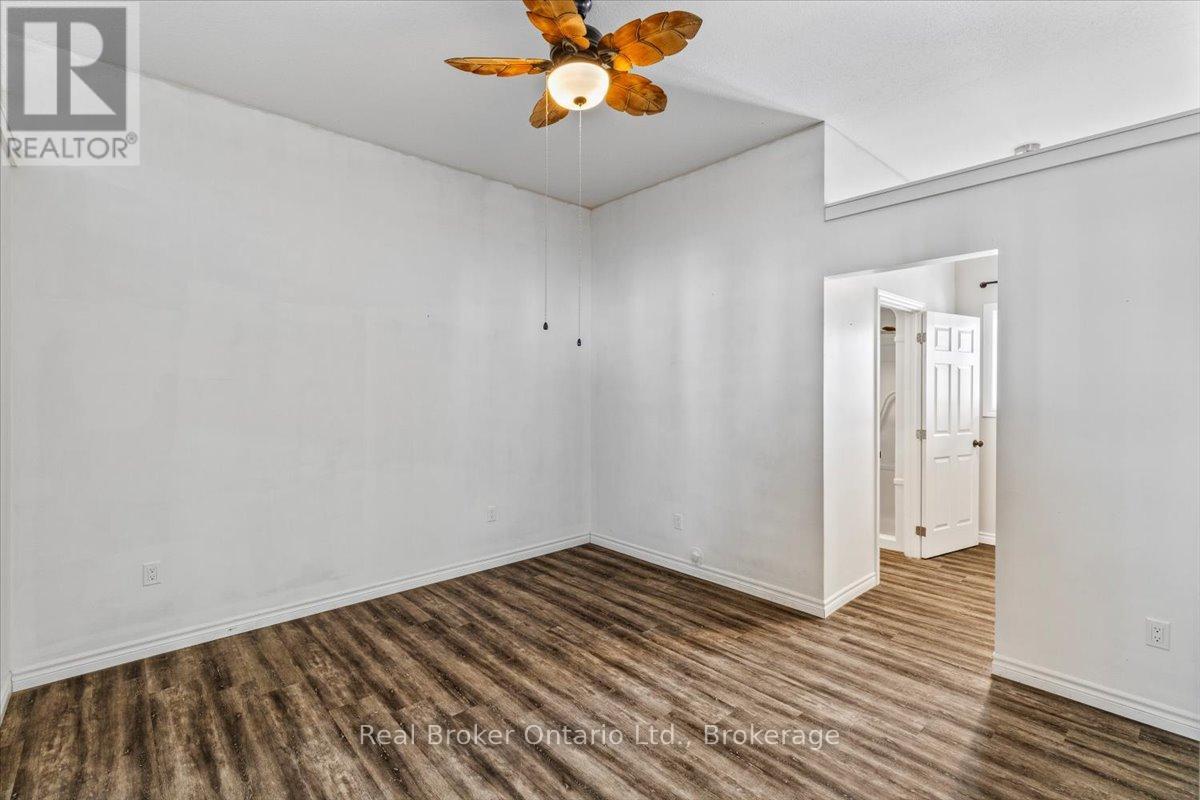 241787 16 Concession, West Grey, Ontario  N0G 2M0 - Photo 24 - X12901796