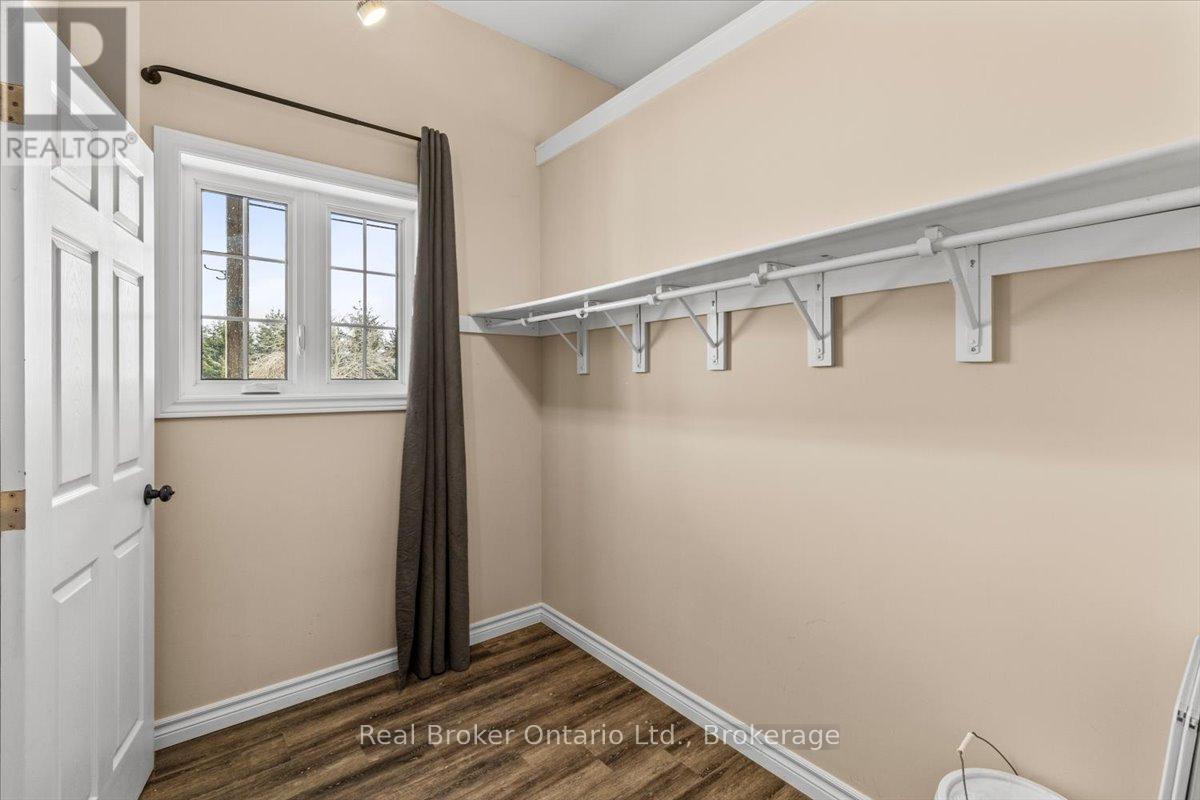 241787 16 Concession, West Grey, Ontario  N0G 2M0 - Photo 25 - X12901796