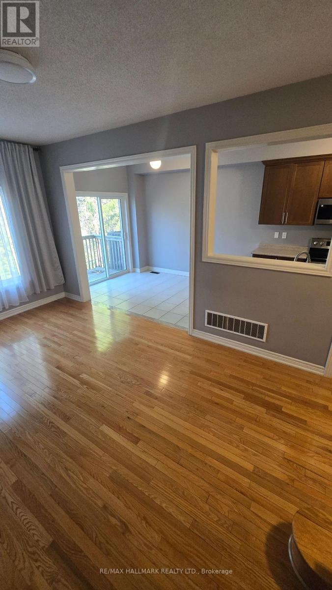 Main - 737 John Cole Court, Newmarket, Ontario  L3Y 5V7 - Photo 14 - N12990594