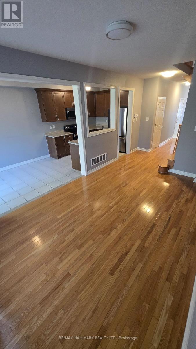 Main - 737 John Cole Court, Newmarket, Ontario  L3Y 5V7 - Photo 15 - N12990594