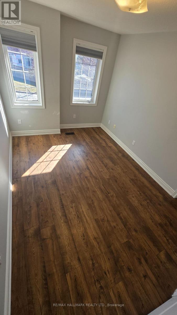 Main - 737 John Cole Court, Newmarket, Ontario  L3Y 5V7 - Photo 31 - N12990594