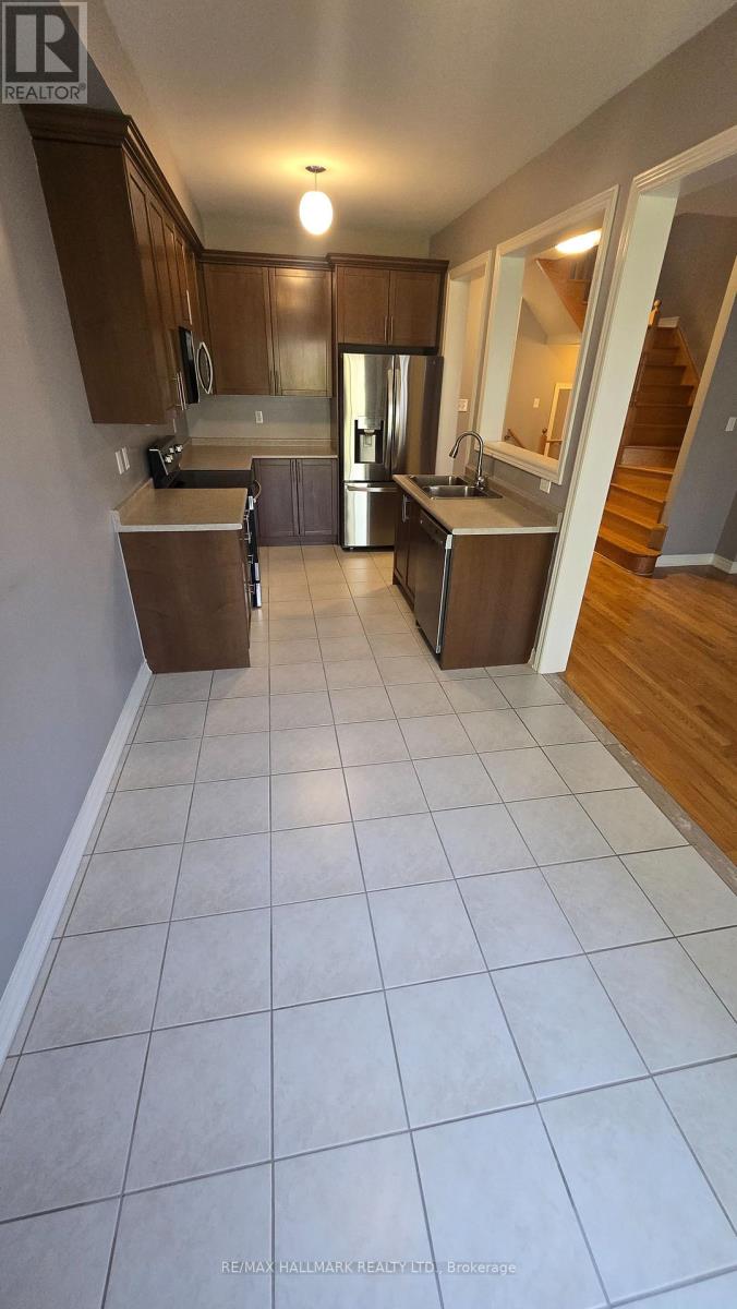 Main - 737 John Cole Court, Newmarket, Ontario  L3Y 5V7 - Photo 20 - N12990594