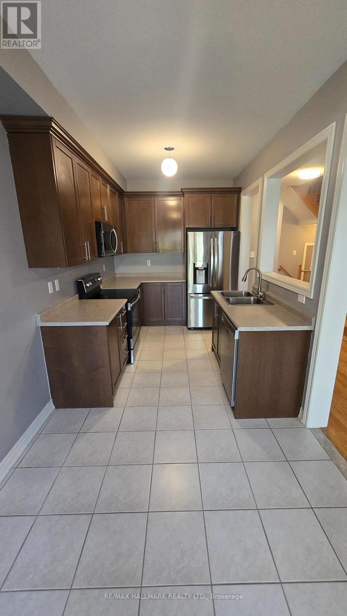 Main - 737 John Cole Court, Newmarket, Ontario  L3Y 5V7 - Photo 17 - N12990594